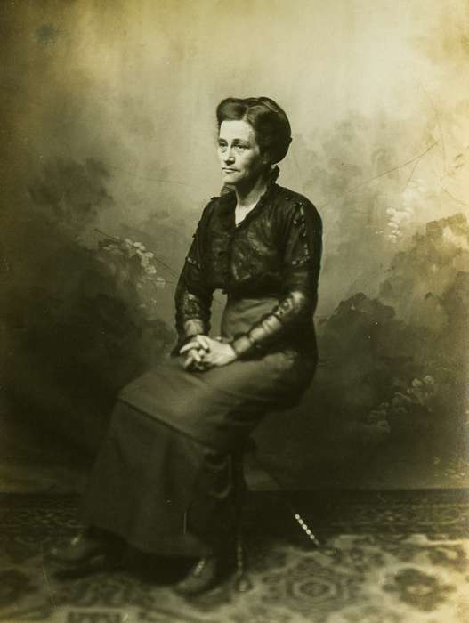 Portraits - Individual, woman, Iowa History, Iowa, Anamosa Library & Learning Center, Anamosa, IA, history of Iowa