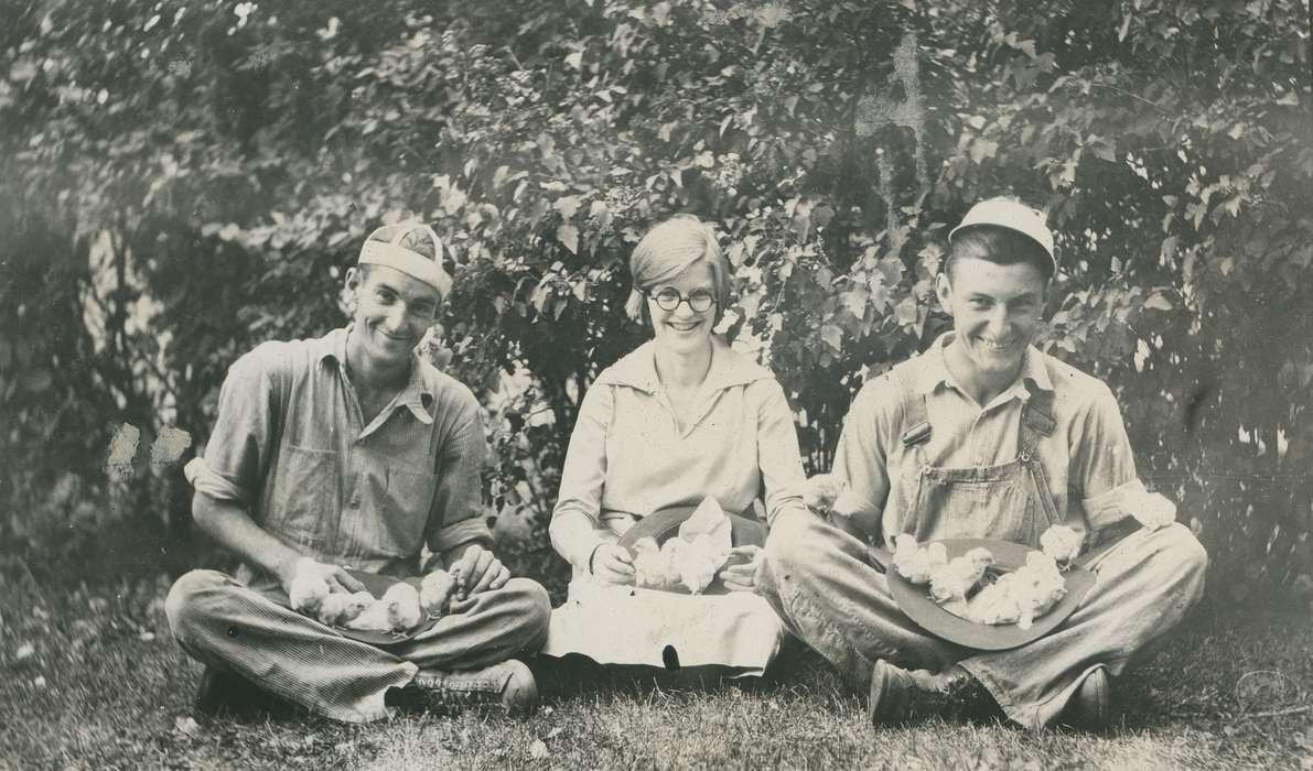 Portraits - Group, chicks, history of Iowa, Iowa History, Webster City, IA, Animals, Iowa, McMurray, Doug