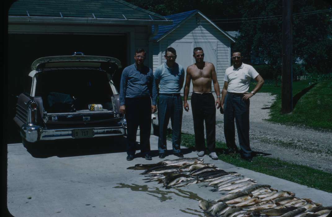 fishing, fish, Iowa History, Iowa, history of Iowa, Portraits - Group, Outdoor Recreation, Waverly, IA, Coonradt, Dee
