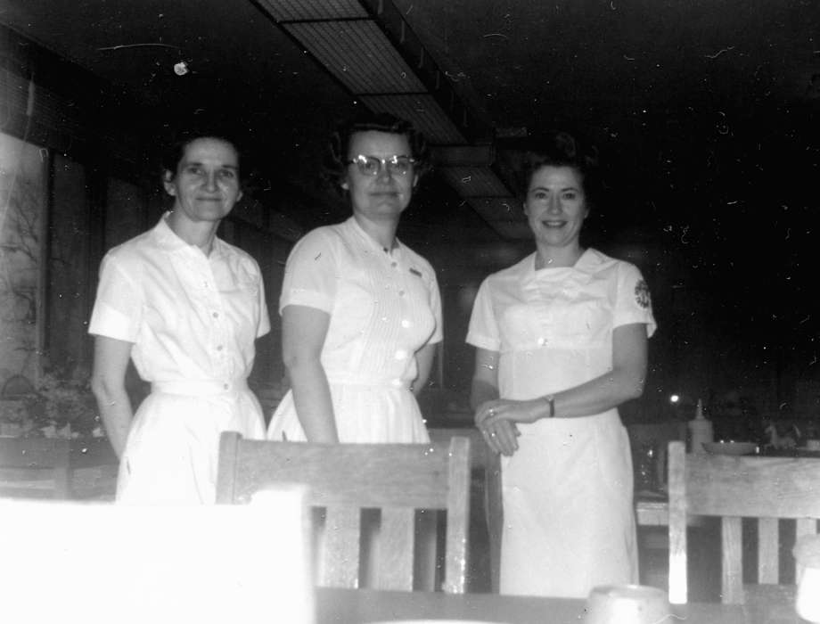 Portraits - Group, Oakdale, IA, history of Iowa, Iowa History, Hahn, Cindy, Iowa, Hospitals, sanitarium, Labor and Occupations
