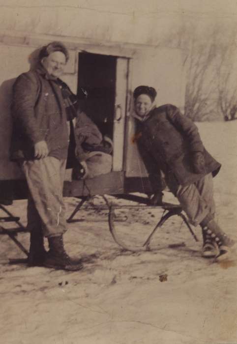 Portraits - Group, business owner, Hanlontown, IA, history of Iowa, Iowa History, delivery, Ihnen, Lorraine, Winter, sleigh, coat, ice delivery, iceman, delivery service, ice, Iowa, inventor, Labor and Occupations