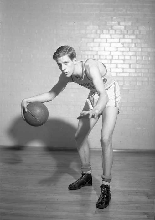 Cedar Falls, IA, history of Iowa, Iowa History, uni, iowa state teachers college, basketball, UNI Special Collections & University Archives, Iowa, Schools and Education, Sports, university of northern iowa
