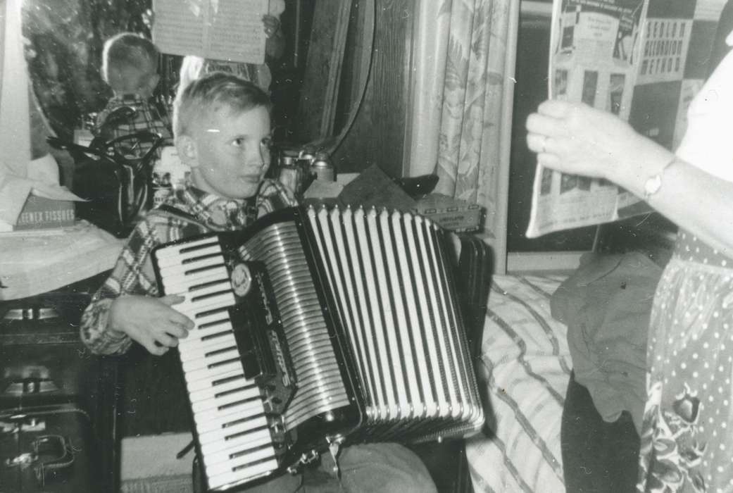 Cedar Falls, IA, history of Iowa, Iowa History, Hahn, Cindy, instrument, accordion, Iowa, Homes, Children, Leisure, music