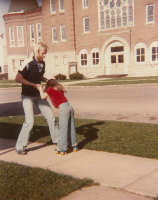 history of Iowa, Iowa History, Cities and Towns, Ihnen, Lorraine, Parkersburg, IA, Iowa, Outdoor Recreation, roller skates