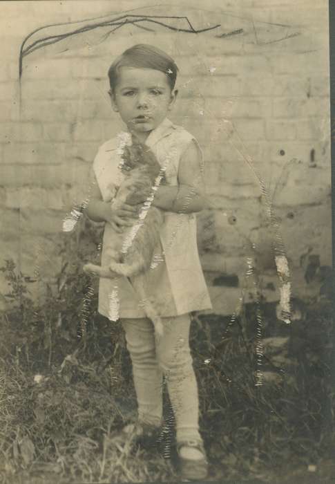 cat, Milan, IL, history of Iowa, Iowa History, girl, Animals, Morrissey, Jeff, Iowa, Children, Portraits - Individual