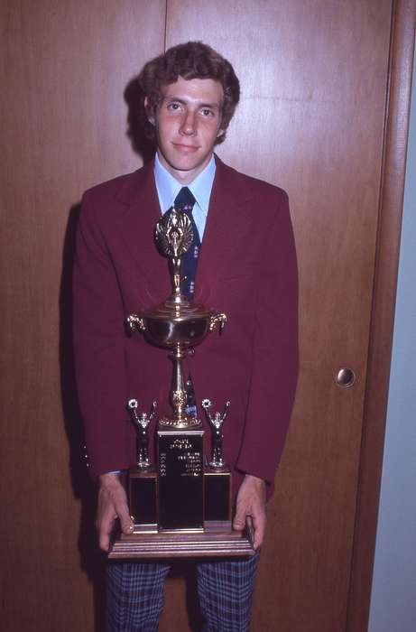 history of Iowa, Portraits - Individual, Iowa History, trophy, Koscielak, Susan J., Iowa, Sports, Des Moines, IA
