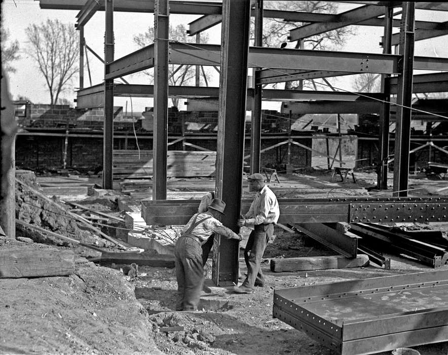 history of Iowa, Iowa History, Ottumwa, IA, Iowa, Lemberger, LeAnn, construction, Labor and Occupations