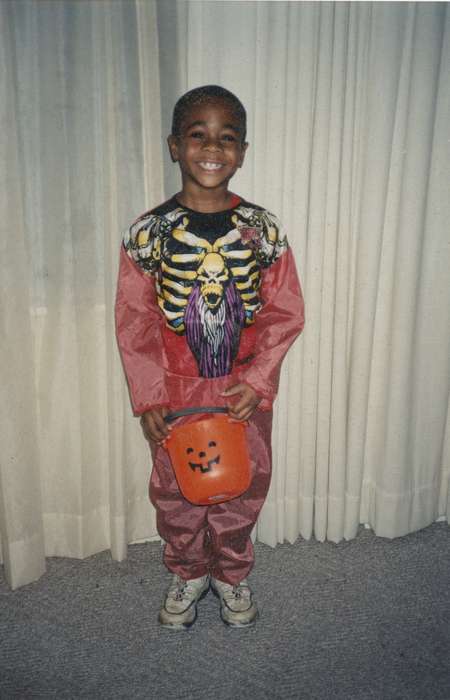 skeleton, Iowa, Barrett, Sarah, Waterloo, IA, Children, african american, Homes, People of Color, Portraits - Individual, jack-o-lantern, halloween, history of Iowa, Holidays, Iowa History