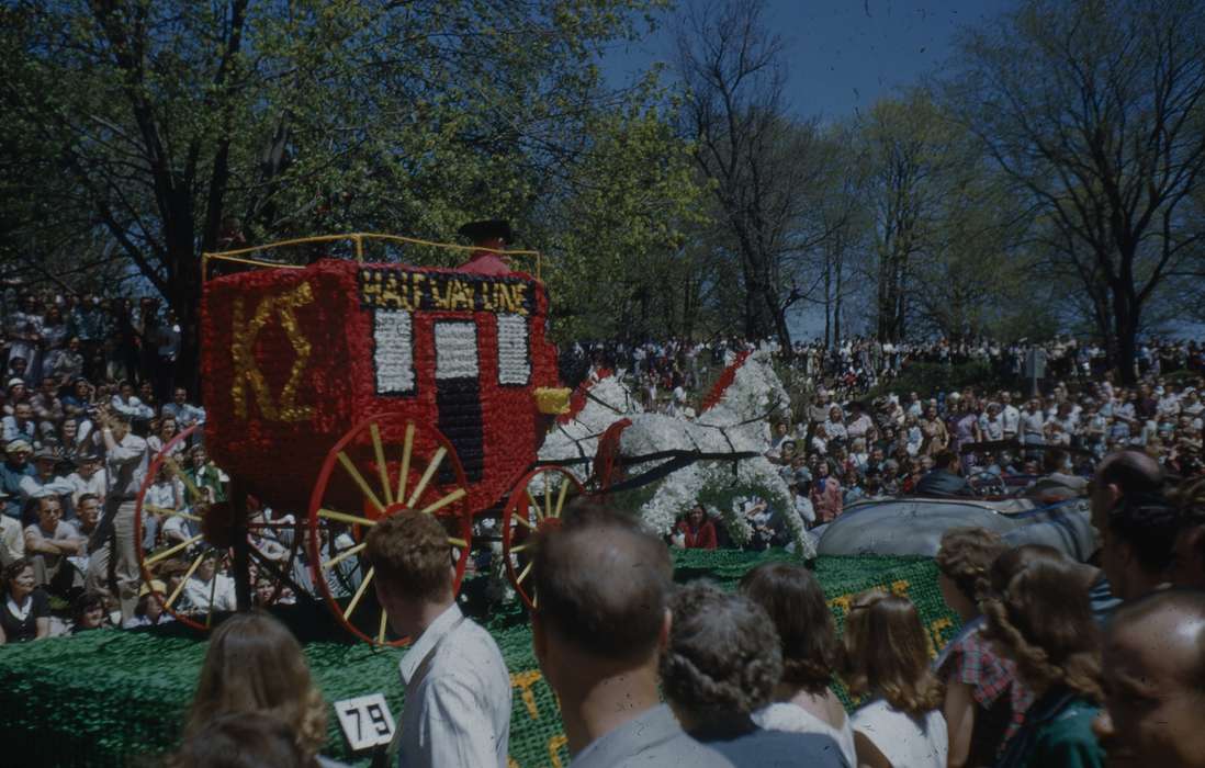 iowa state university, history of Iowa, Sack, Renata, Ames, IA, parade, Iowa History, Fairs and Festivals, veishea, parade float, Iowa, Schools and Education