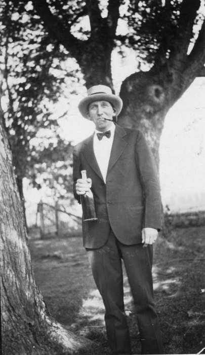 pipe, history of Iowa, Iowa History, Schall, Michael, alcohol, Norwalk, IA, smoking, Iowa, Food and Meals, hat, Portraits - Individual