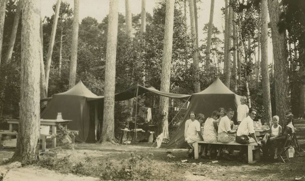 Portraits - Group, Food and Meals, Travel, Iowa, tent, McMurray, Doug, Children, laundry, Cass Lake, MN, history of Iowa, picnic table, Iowa History