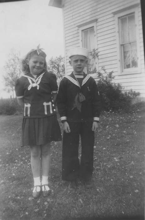 sailor, history of Iowa, Tjemeland, Karen, Iowa, Children, Iowa History, Portraits - Group, Ely, IA