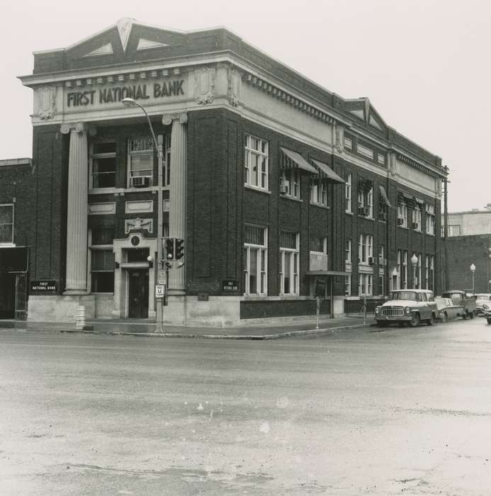 Main Streets & Town Squares, history of Iowa, Iowa History, Businesses and Factories, Waverly, IA, Iowa, Cities and Towns, Waverly Public Library, bank