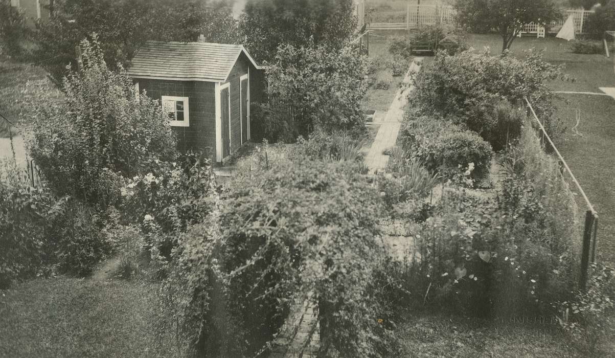 shed, Iowa History, McMurray, Doug, Iowa, Webster City, IA, history of Iowa, Homes, garden