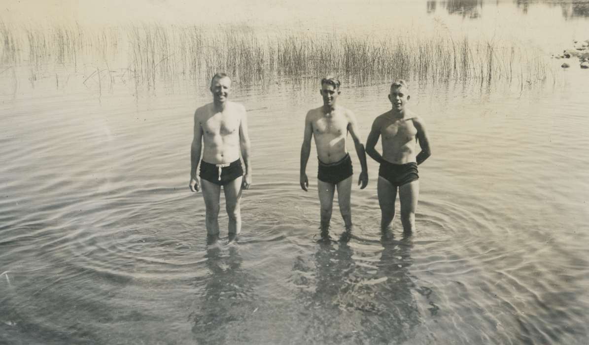 Portraits - Group, swimming, Iowa History, Lakes, Rivers, and Streams, Iowa, McMurray, Doug, Travel, Outdoor Recreation, Inquedona, MN, history of Iowa