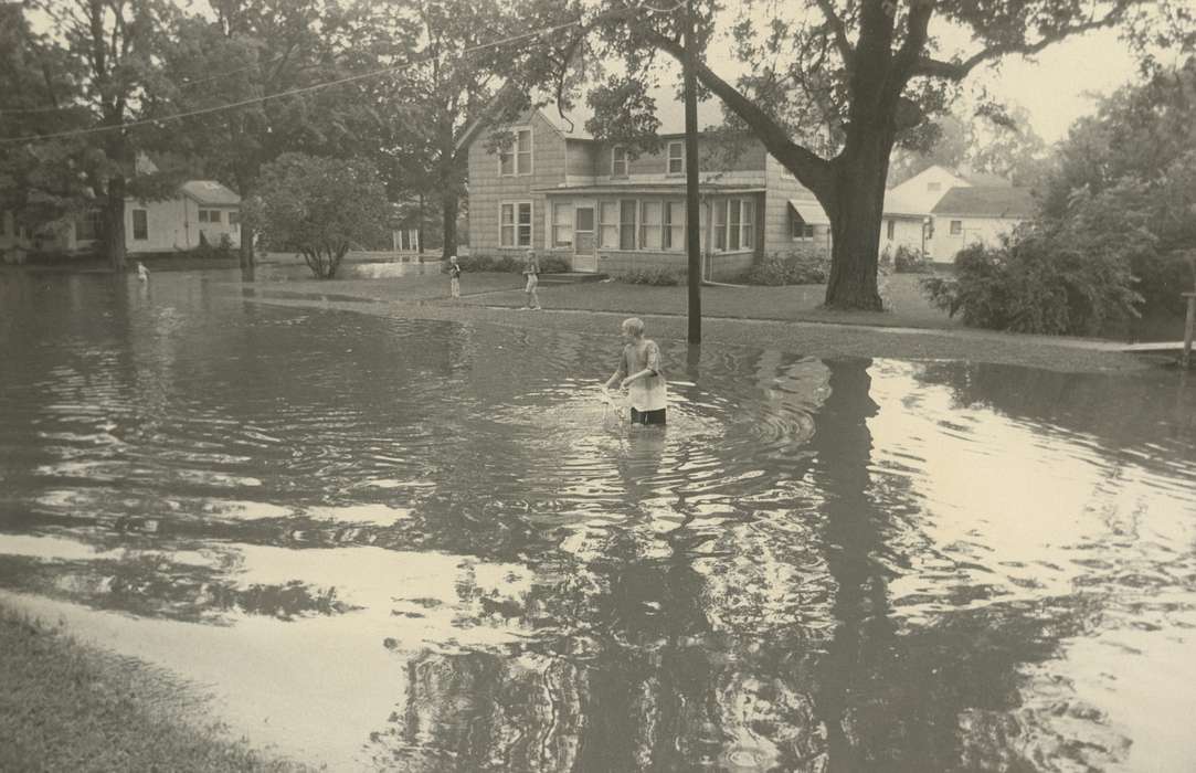 Floods, flooding, neighborhood, Iowa History, history of Iowa, children, Waverly, IA, Iowa, Cities and Towns, Homes, Children, Waverly Public Library