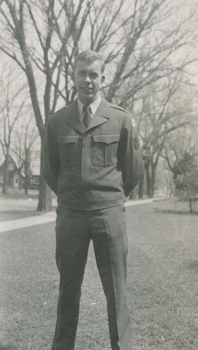 Military and Veterans, history of Iowa, uniform, Iowa History, Webster City, IA, Iowa, McMurray, Doug, Portraits - Individual
