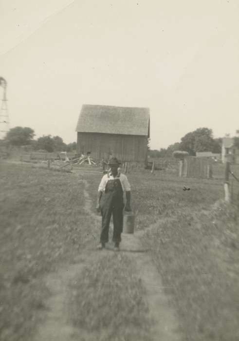 Portraits - Individual, Iowa History, Centerville, IA, Iowa, Stater, Connie, Farms, milk can, Barns, history of Iowa, windmill