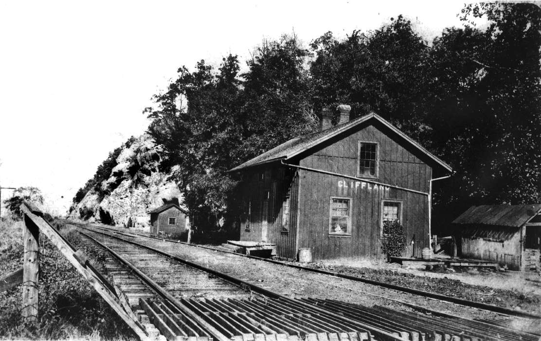 history of Iowa, Iowa History, shed, railroad, depot, Iowa, Lemberger, LeAnn, hill, Train Stations, Cliffland, IA