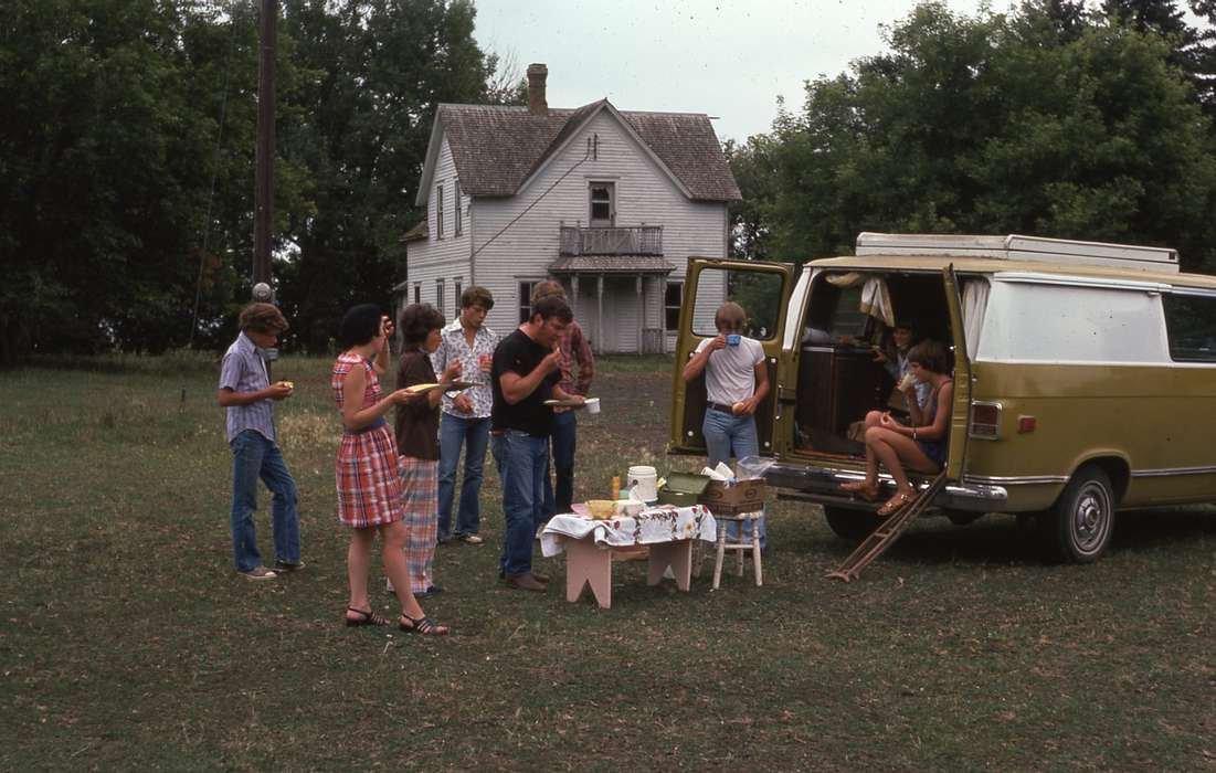 history of Iowa, Iowa History, IA, Motorized Vehicles, picnic, van, Iowa, Zischke, Ward, Outdoor Recreation, Food and Meals, backyard