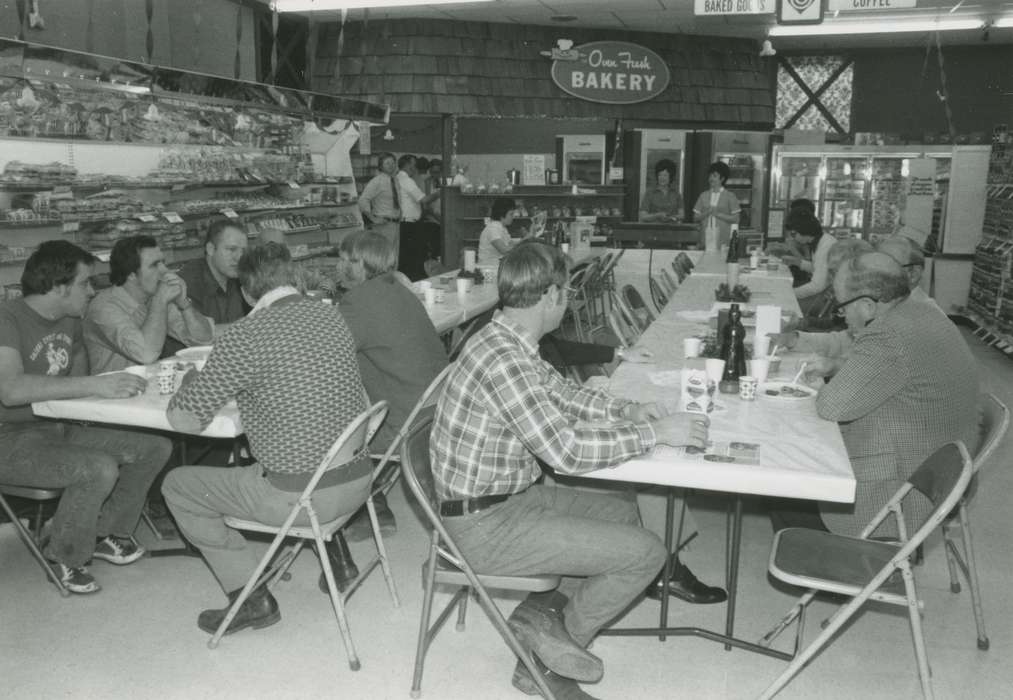 men, history of Iowa, women, Iowa History, bakery, Civic Engagement, meeting, Iowa, Waverly Public Library