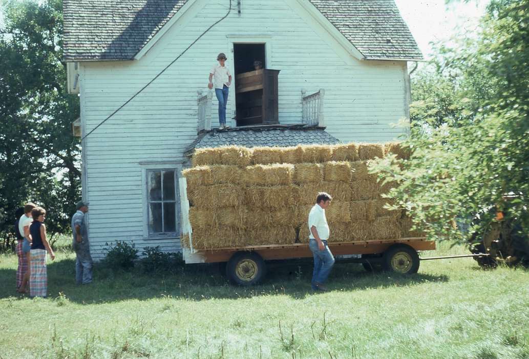 history of Iowa, Iowa History, IA, hay, Iowa, Zischke, Ward, Homes, Labor and Occupations