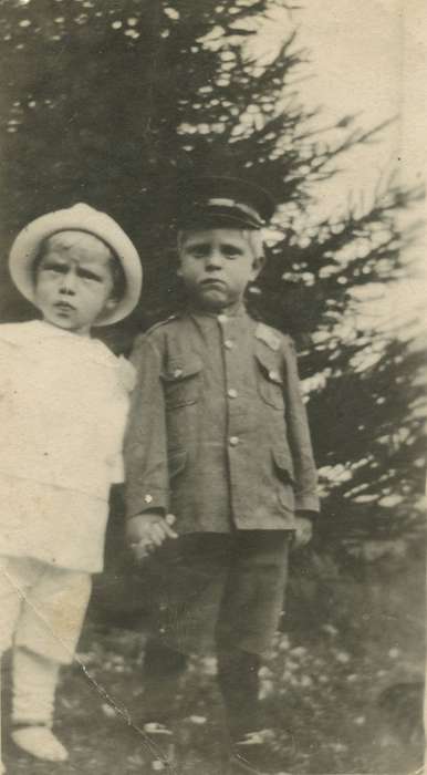 Portraits - Group, history of Iowa, uniform, Iowa History, children, Saathoff, Drucinda, Gilmore City, IA, Iowa, soldier