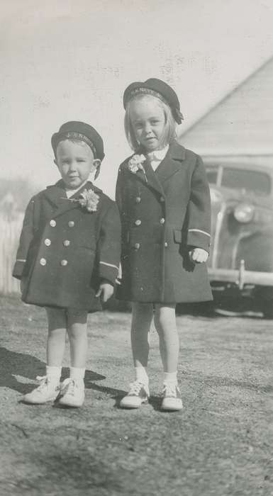 Portraits - Group, Iowa, Webster City, IA, McMurray, Doug, Children, toddler, history of Iowa, Iowa History