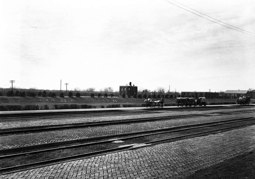 Iowa, Ottumwa, IA, Train Stations, road, Lemberger, LeAnn, sign, Cities and Towns, railroad, history of Iowa, Iowa History