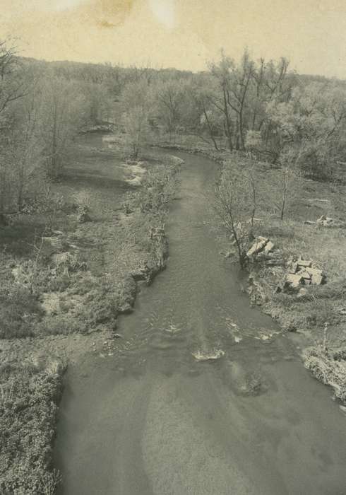 Floods, flooding, Iowa History, history of Iowa, Lakes, Rivers, and Streams, Iowa, trail, Landscapes, Waverly Public Library