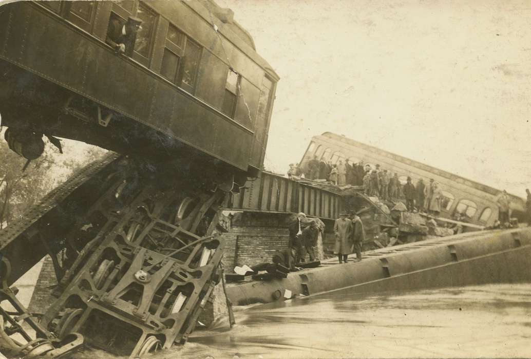 Wrecks, train, Iowa, crash, Palczewski, Catherine, derailment, Greene, IA, Lakes, Rivers, and Streams, history of Iowa, Iowa History