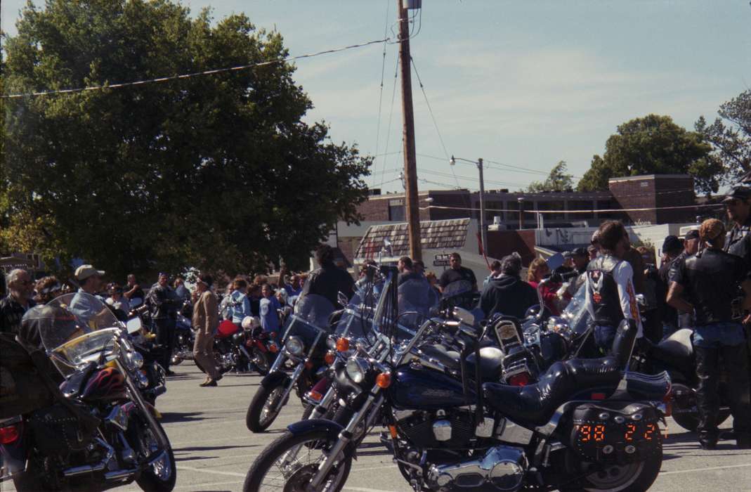 IA, Iowa, Bohach, Beverly, motorcycle rally, motorcycle, history of Iowa, Motorized Vehicles, Iowa History