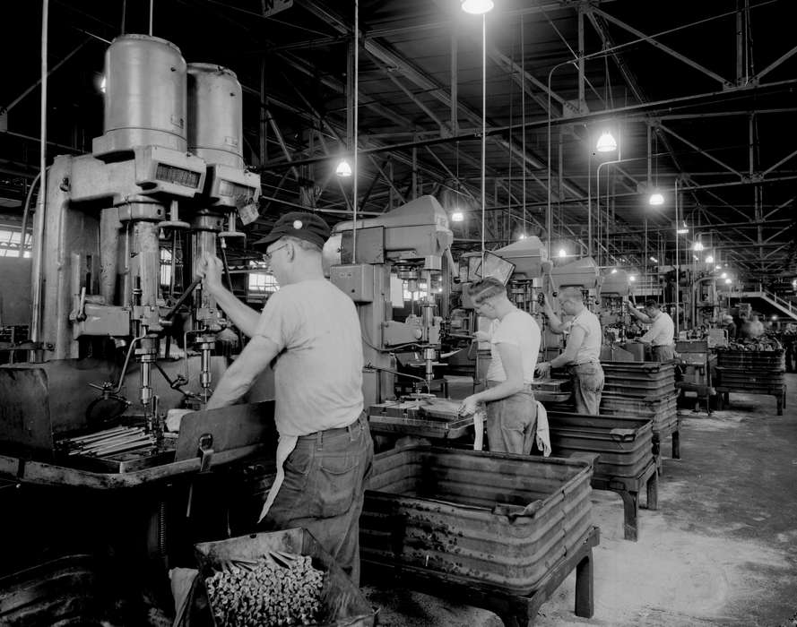 workers, Iowa, Businesses and Factories, Lemberger, LeAnn, Ottumwa, IA, history of Iowa, factory, Iowa History, Labor and Occupations