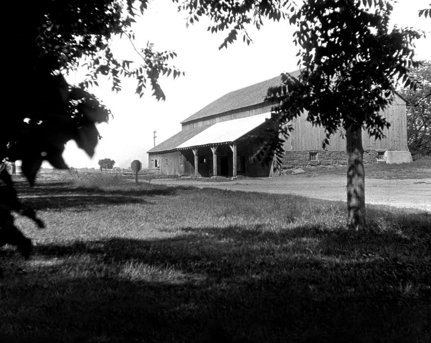 history of Iowa, Iowa History, Iowa, Lemberger, LeAnn, Barns, Amana, IA