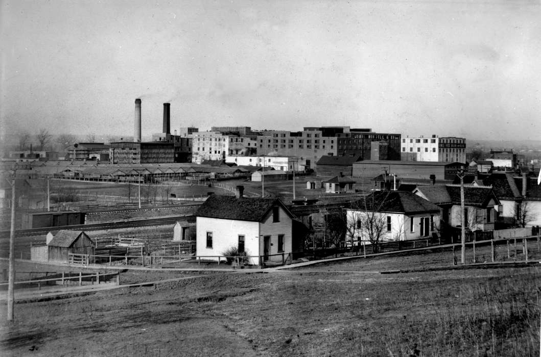 Cities and Towns, house, Iowa History, town, Ottumwa, IA, field, history of Iowa, factory, Iowa, Lemberger, LeAnn, Homes, Businesses and Factories