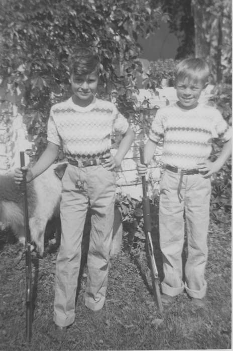 Portraits - Group, history of Iowa, Iowa History, gun, Coralville, IA, Iowa, Children, Leisure, Courtney, Patricia
