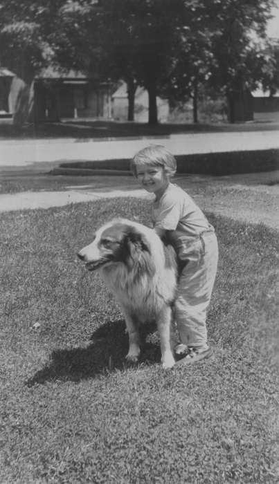 sidewalk, child, dog, Homes, history of Iowa, lawn, Animals, Iowa, girl, neighborhood, Mullenix, Angie, Children, Iowa History, Vinton, IA