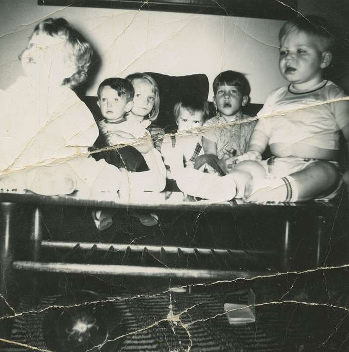 Portraits - Group, Comer, Lory, history of Iowa, Iowa History, baby, Iowa, Children, Kellerton, IA