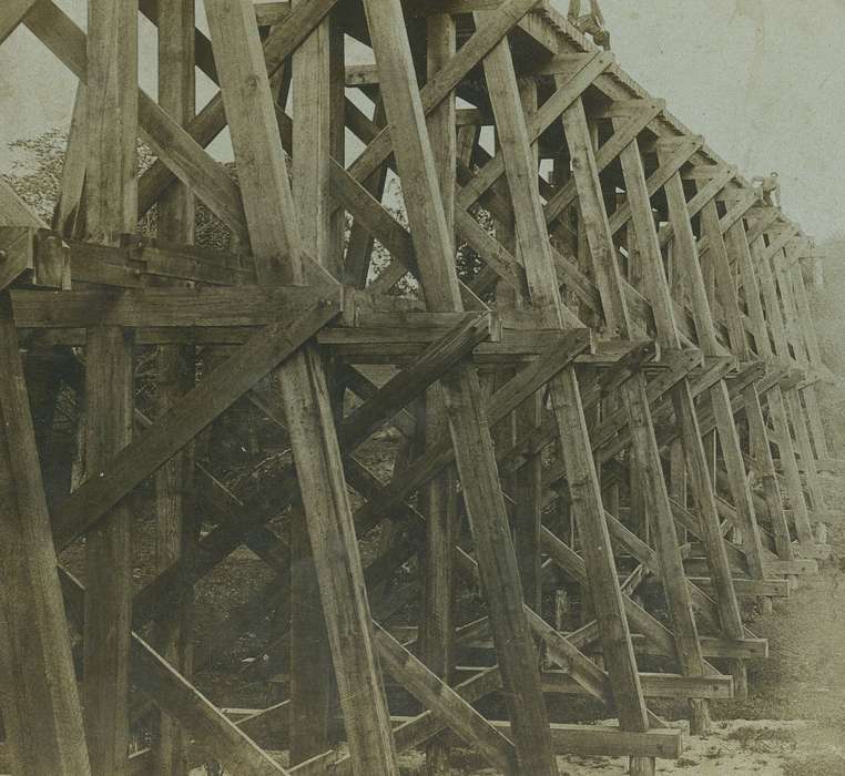 Iowa, tracks, Prisons and Criminal Justice, railroad, anamosa state penitentiary, Anamosa, IA, Hatcher, Cecilia, history of Iowa, wooden supports, Iowa History