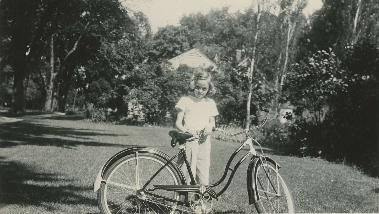 Outdoor Recreation, Iowa, Webster City, IA, bike, McMurray, Doug, Leisure, Children, Portraits - Individual, bicycle, girl, history of Iowa, Iowa History