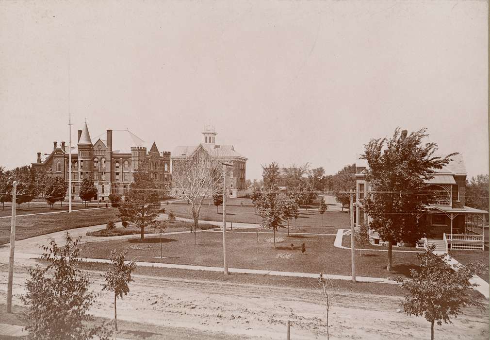 Cedar Falls, IA, history of Iowa, Iowa History, old gilchrist, UNI Special Collections & University Archives, Iowa, Schools and Education, old admin, central hall