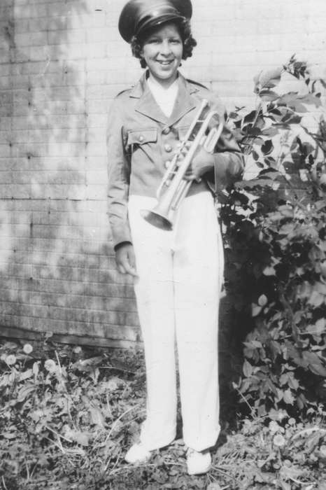 trumpet, Iowa, Iowa History, Children, Portraits - Individual, Hahn, Cindy, marching band, history of Iowa, Sumner, IA, band uniform