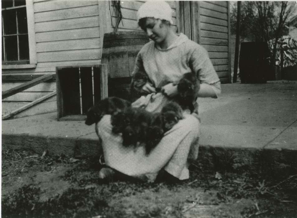 Iowa, Animals, woman, dog, Portraits - Individual, Dean, Shirley, Grandview, IA, history of Iowa, Iowa History