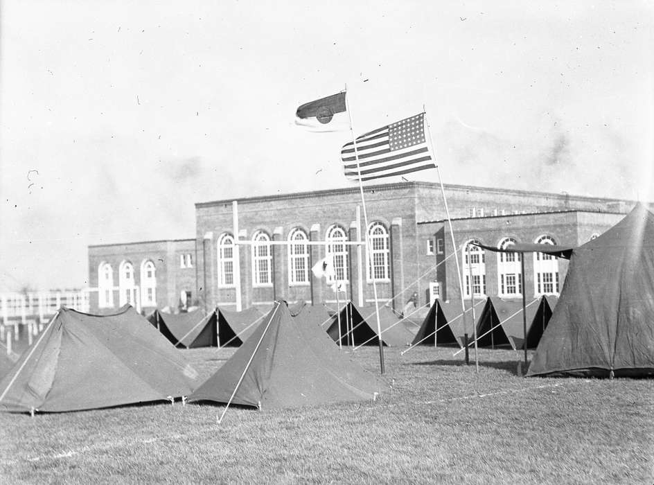 Iowa History, tent, Schools and Education, Iowa, university of northern iowa, iowa state teachers college, uni, UNI Special Collections & University Archives, Cedar Falls, IA, history of Iowa