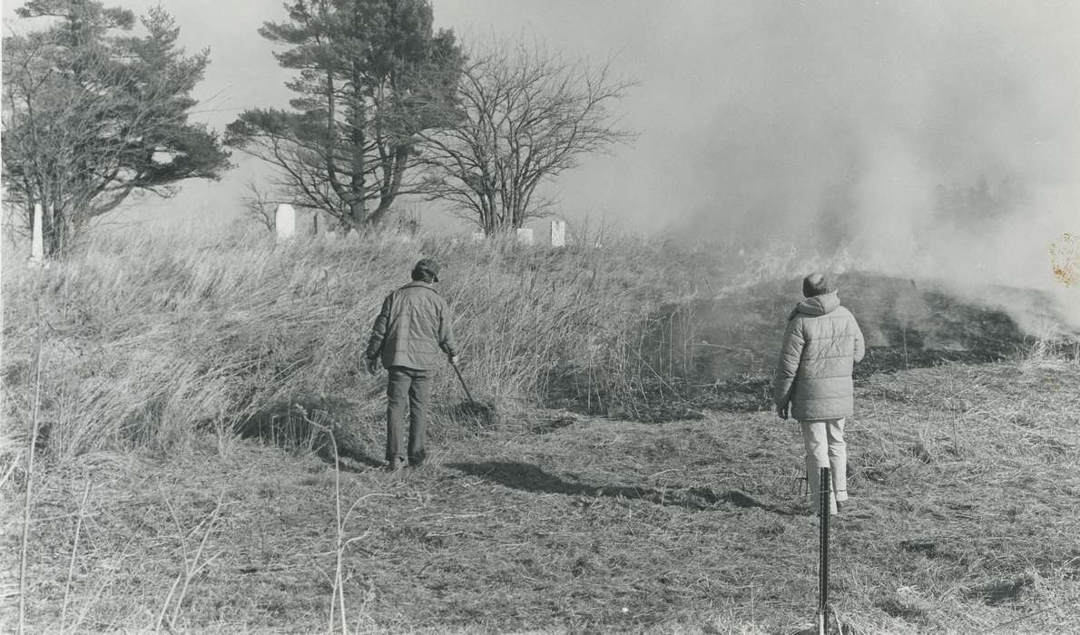 cemetery, men, firemen, Warren Township, IA, burning, Waverly Public Library, Iowa, history of Iowa, Iowa History, Cemeteries and Funerals