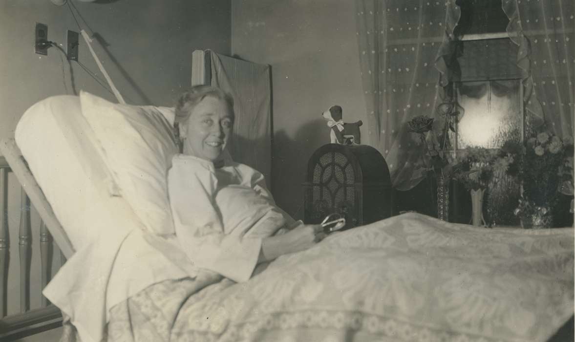 history of Iowa, Iowa History, Webster City, IA, Iowa, hospital bed, Hospitals, McMurray, Doug, radio