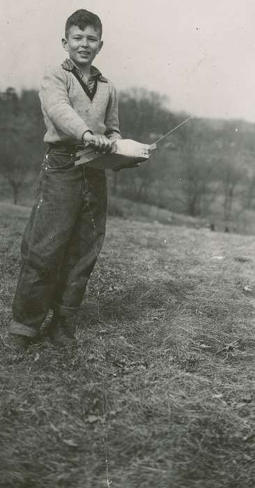 kites, Iowa History, Iowa, McMurray, Doug, history of Iowa, Outdoor Recreation, Webster City, IA, Children, boy scouts