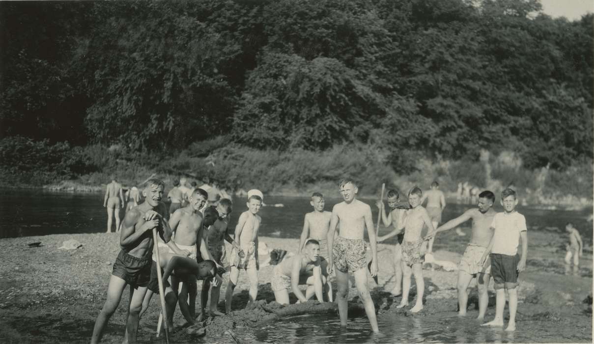 Portraits - Group, Leisure, Iowa History, Lakes, Rivers, and Streams, Iowa, McMurray, Doug, history of Iowa, Woodward, IA, Children, river, boy scouts