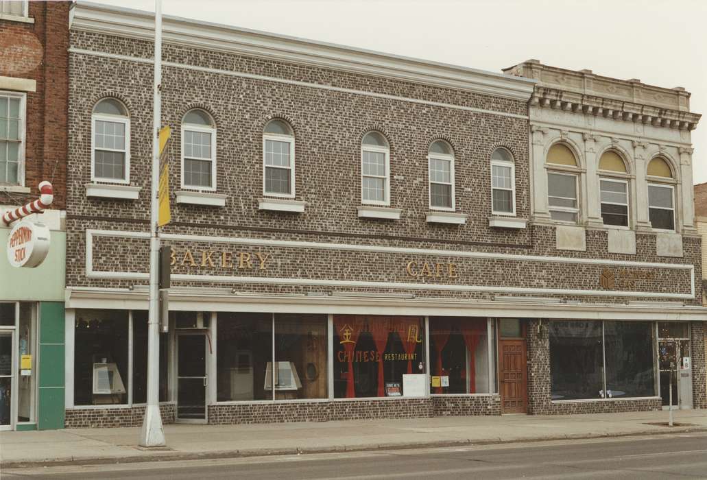 brick building, mainstreet, Iowa, Waverly Public Library, restaurant, bakery, Cities and Towns, Businesses and Factories, history of Iowa, Waverly, IA, Main Streets & Town Squares, Iowa History