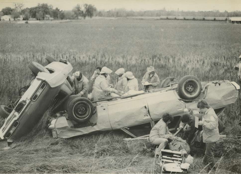 car, Wrecks, Iowa History, Iowa, drill, Motorized Vehicles, Waverly Public Library, Waverly, IA, history of Iowa